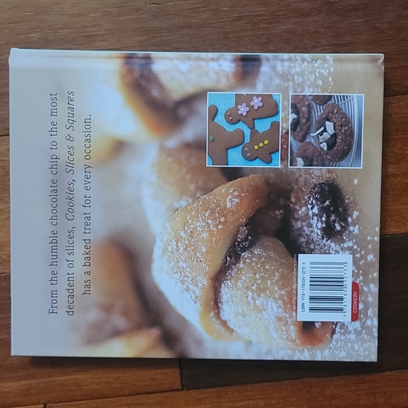 Dessert hardcover cook book - Picture 2 of 3